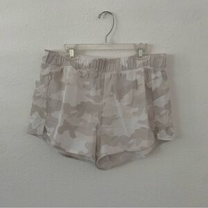old navy neutral camo workout shorts